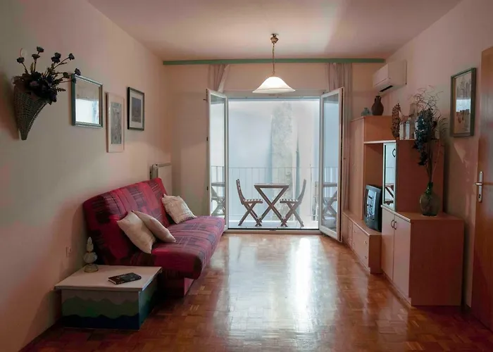 Spacious Balcony Διαμέρισμα